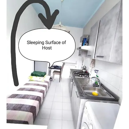 Auberge de jeunesse Shared In San Donato , 1 *